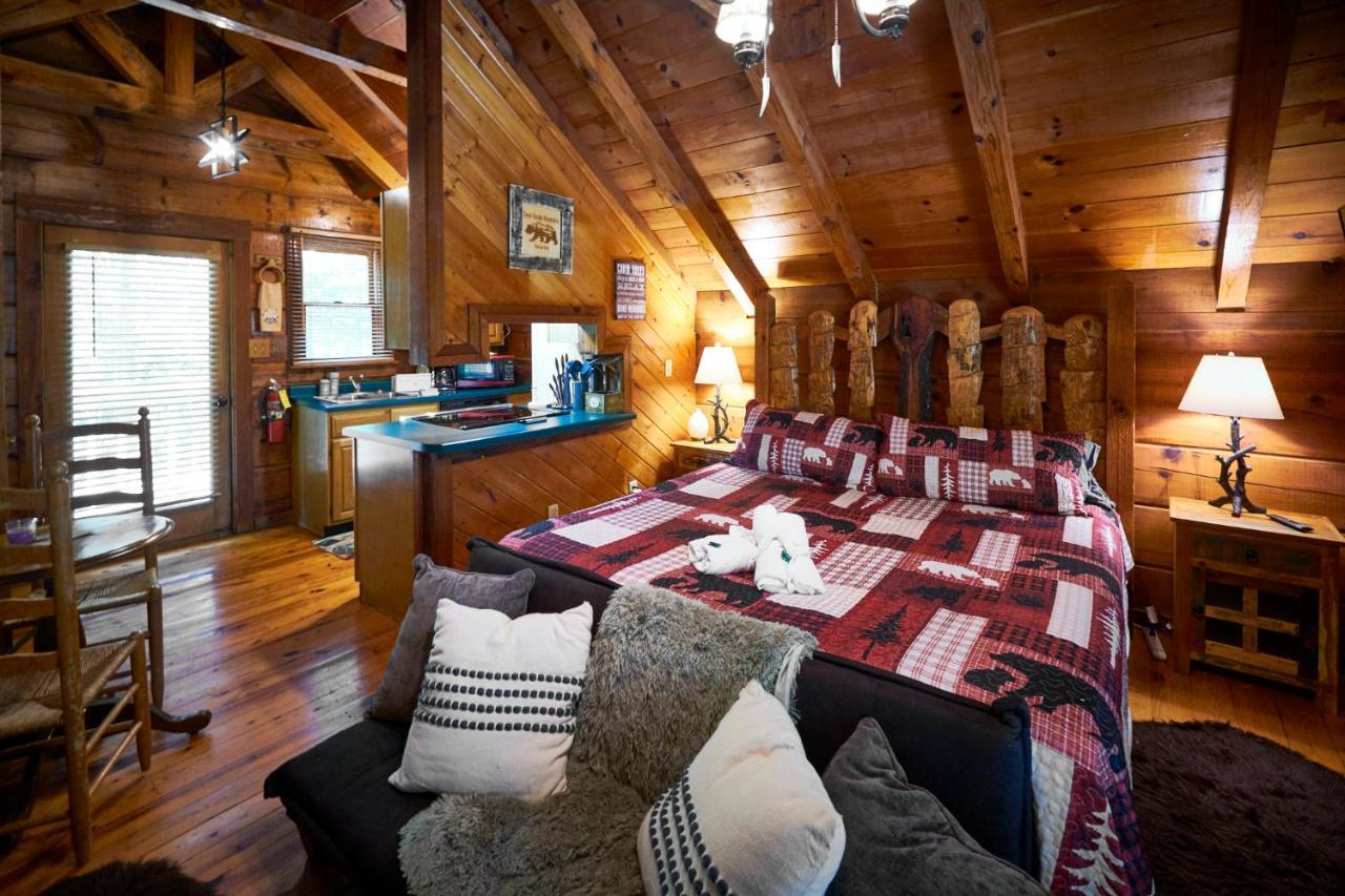 Gatlinburg Area Hottub Cabin - Ladyslipper Sevierville Esterno foto