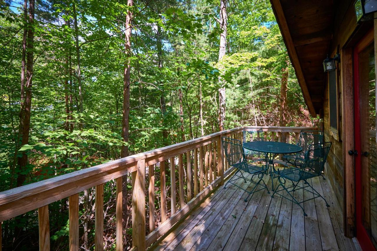 Gatlinburg Area Hottub Cabin - Ladyslipper Sevierville Esterno foto
